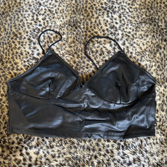 Cute faux leather bralette - Picture 1 of 3